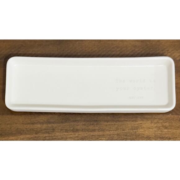 The World Is Your Oyster - Engraved, Ivory, Stoneware, Catch All Trinket Tray - Picture 3 of 5